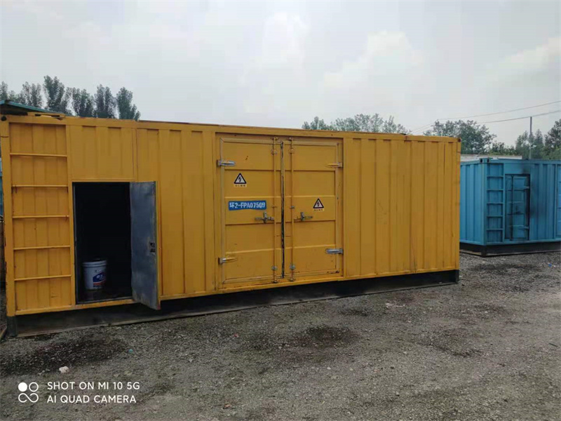 鸡东200KW柴油发电机组需要配备什么型号的电缆线？