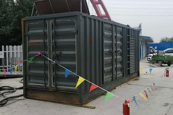 鸡东发电机租赁空气滤清器多久更换一次？